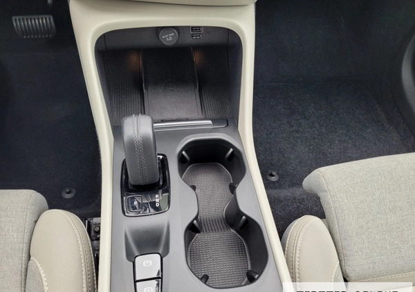 Volvo XC 40 cena 144777 przebieg: 87800, rok produkcji 2020 z Czarne małe 596